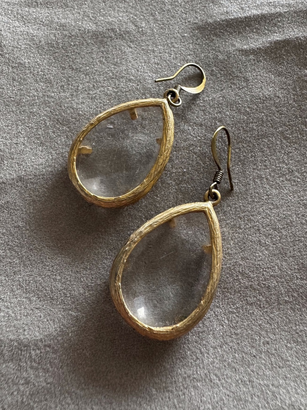 Gold Tone Teardrop Clear Glass Earrings Vintage